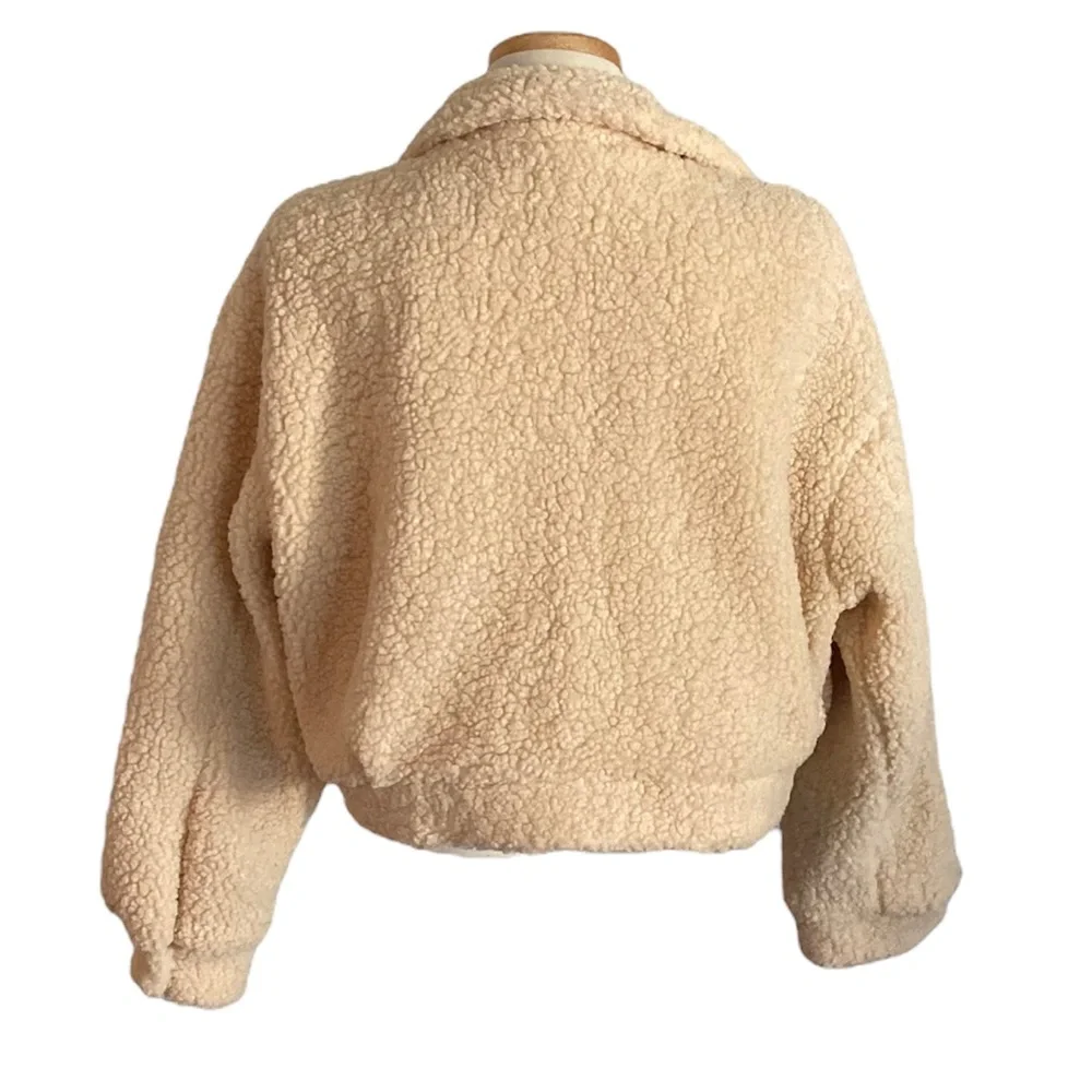 SHEIN Teddy Shearling Jacket Size Medium - Picture 3 of 8